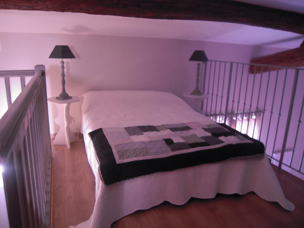 Hotel La Gourgasse Vieille Béziers Zimmer foto