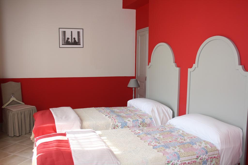 Hotel La Gourgasse Vieille Béziers Zimmer foto